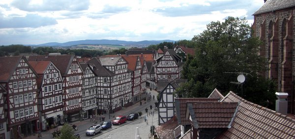 Blick über den Marktplatz nach Westen