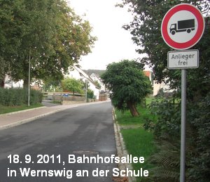 Bahnhofsallee bei der Schule