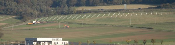 Teil des Solarparks an der A7