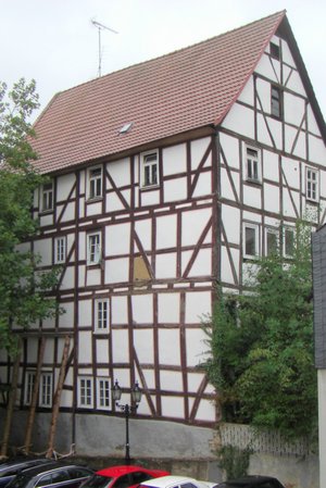Holzhäuser Str