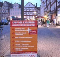 Plakate gegen Bürgerbegehren